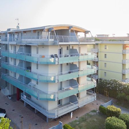 Residence Vivaldi Bibione Extérieur photo